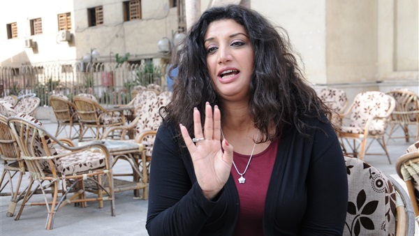 دينا مندور